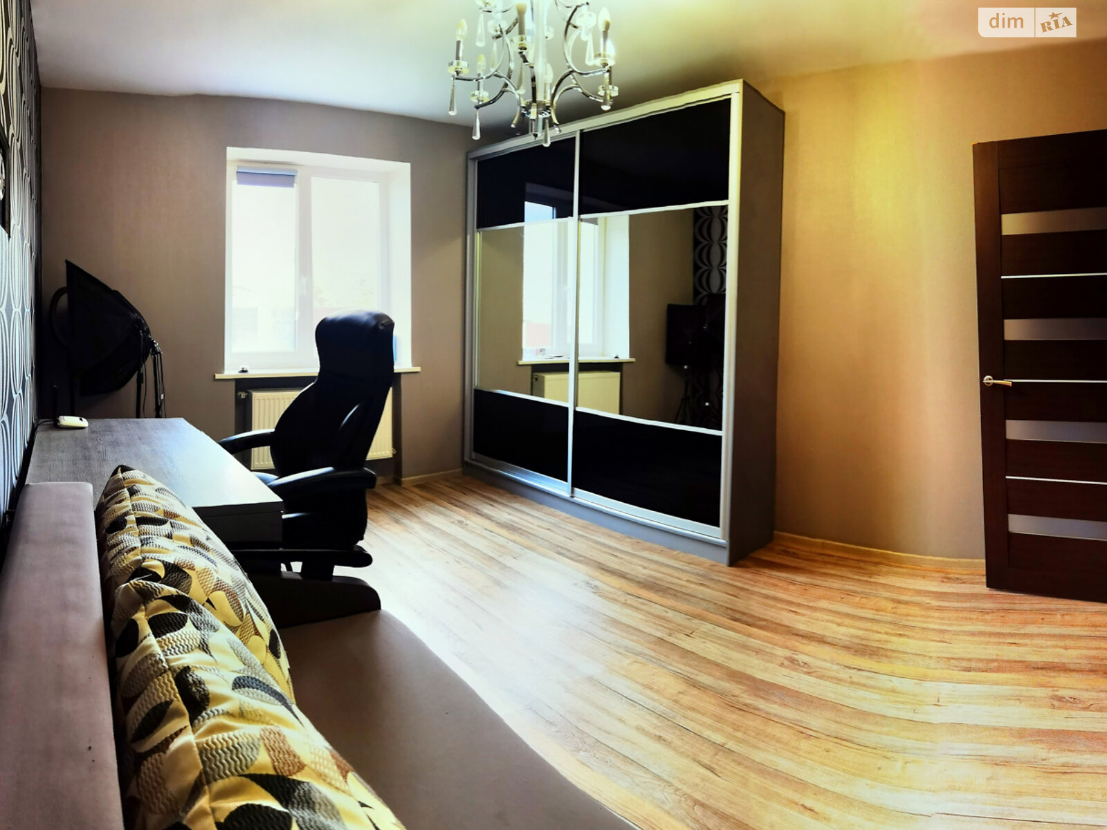 двухэтажный дом, 210 кв. м, кирпич. Сдается помесячно в Бабаях фото 1 двухэтажный дом, 210 кв. м, кирпич. Сдается помесячно в Бабаях фото 1