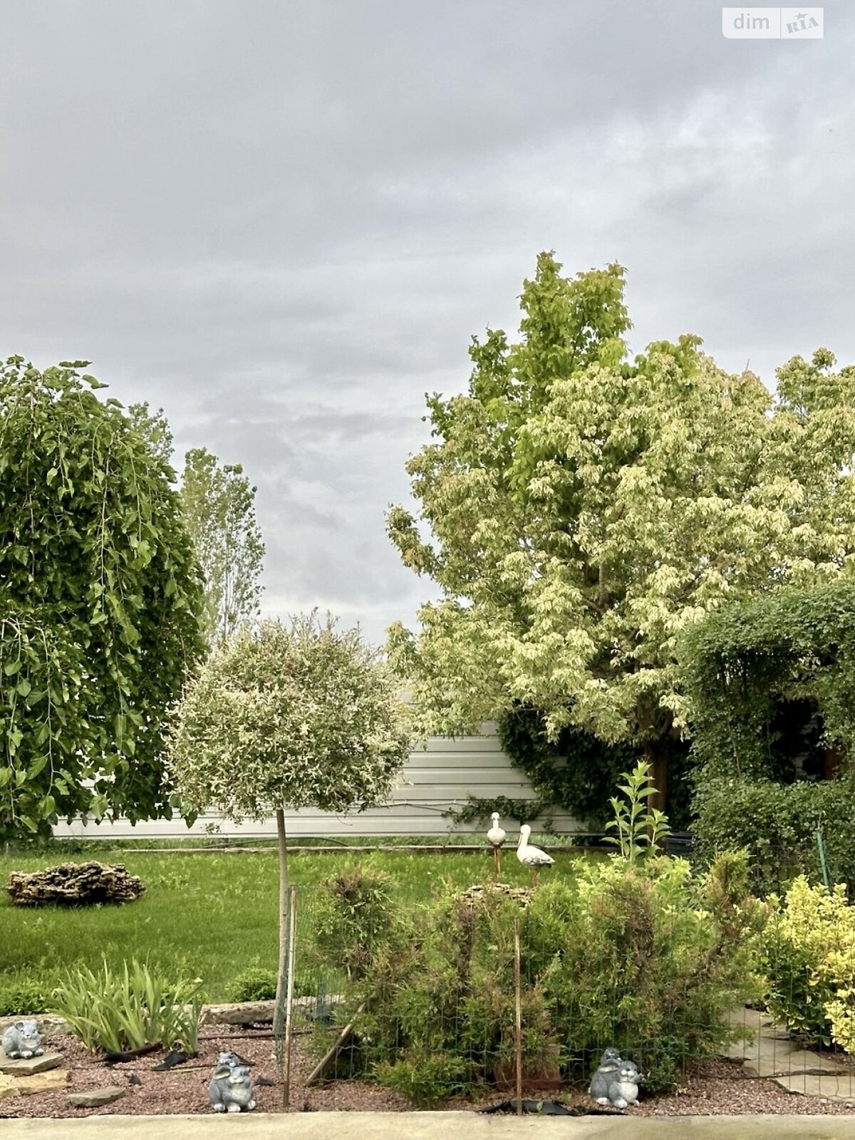 двухэтажный дом, 378 кв. м, кирпич. Сдается помесячно в Баловном фото 1