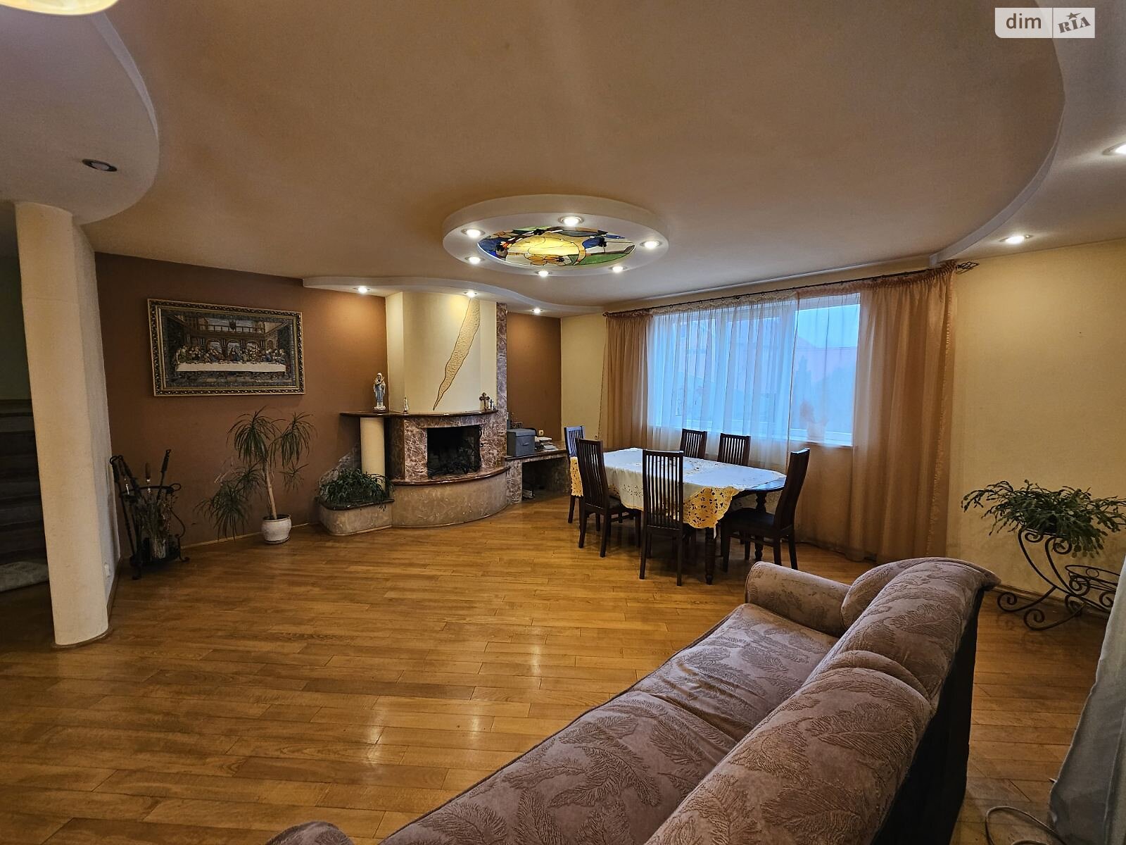 двоповерховий будинок з гаражем, 195 кв. м, цегла. Здається помісячно в Баранинці фото 1