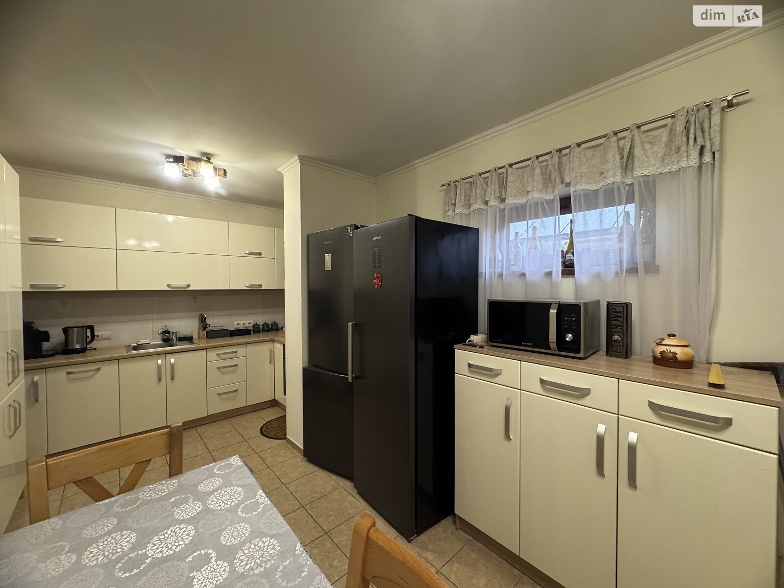 двухэтажный дом беседка, 98 кв. м, сруб. Сдается помесячно в Баранинцах фото 1