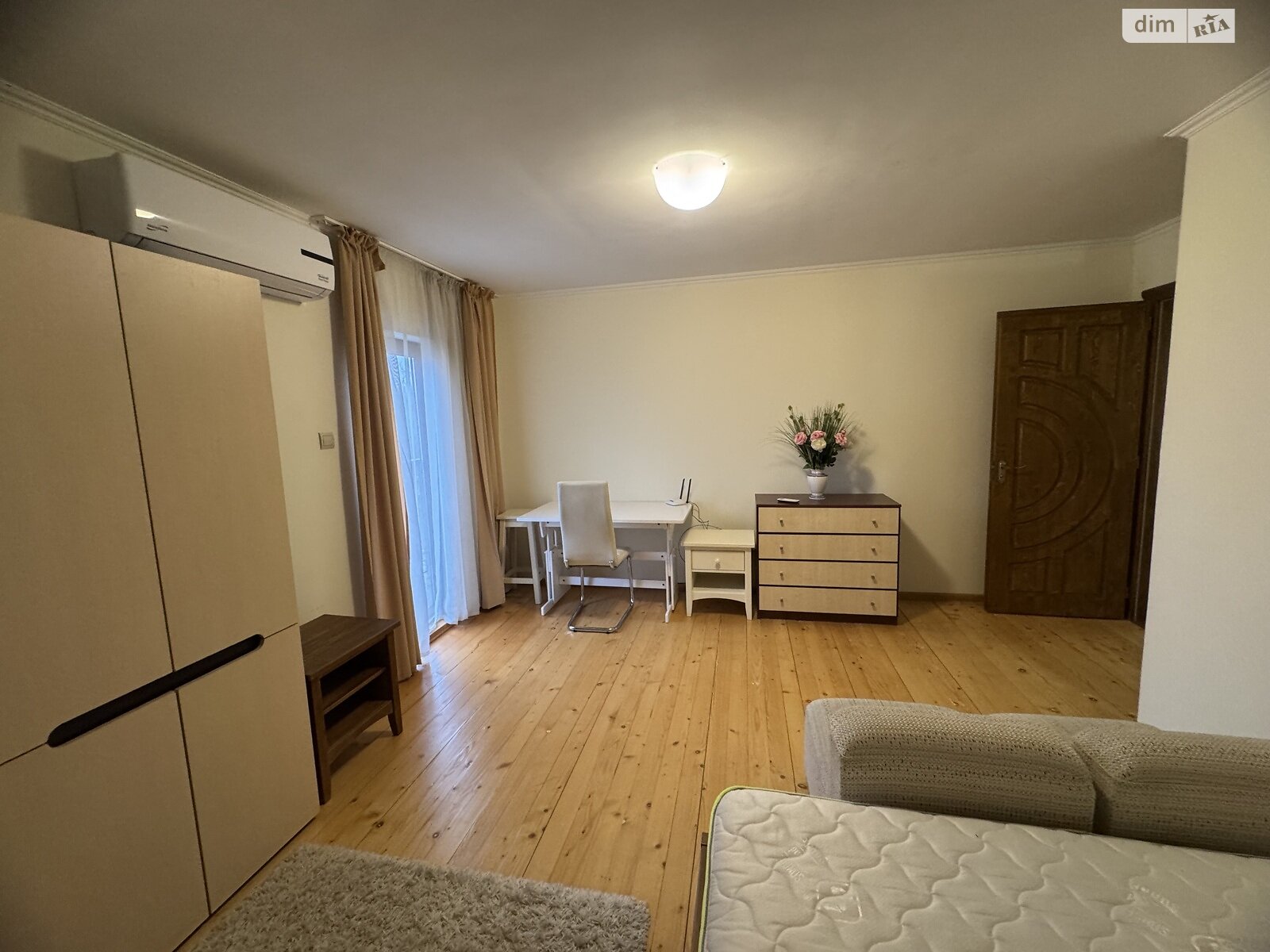 двухэтажный дом беседка, 98 кв. м, сруб. Сдается помесячно в Баранинцах фото 1