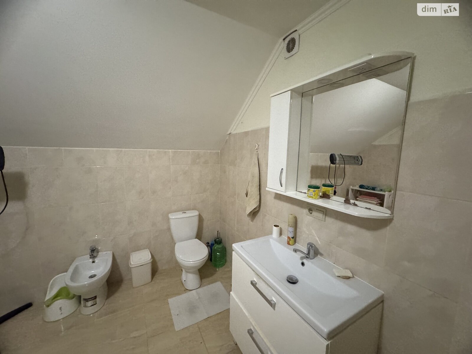 двухэтажный дом беседка, 98 кв. м, сруб. Сдается помесячно в Баранинцах фото 1