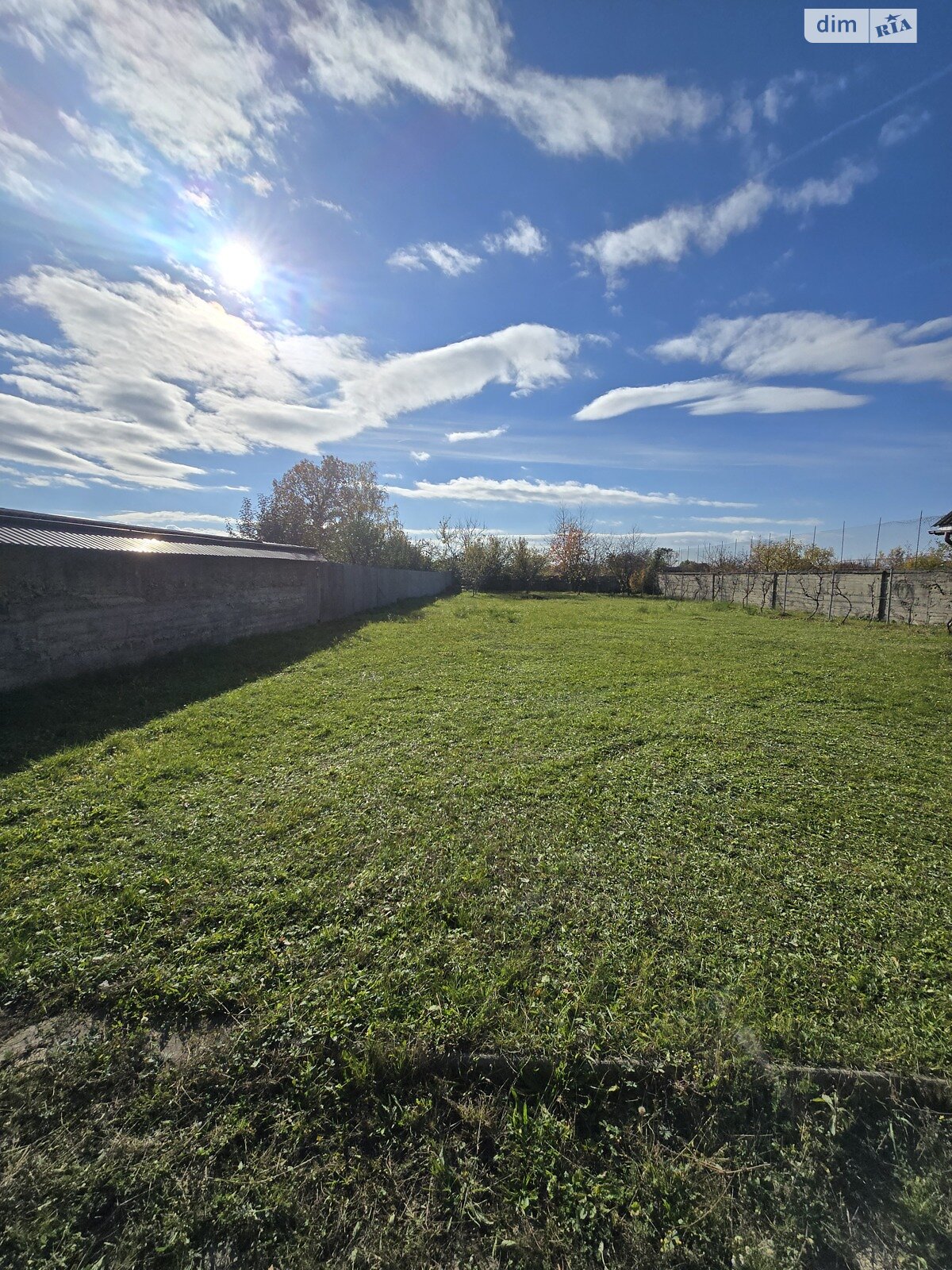 двухэтажный дом, 200 кв. м, кирпич. Сдается помесячно в Барвинке фото 1 двухэтажный дом, 200 кв. м, кирпич. Сдается помесячно в Барвинке фото 1