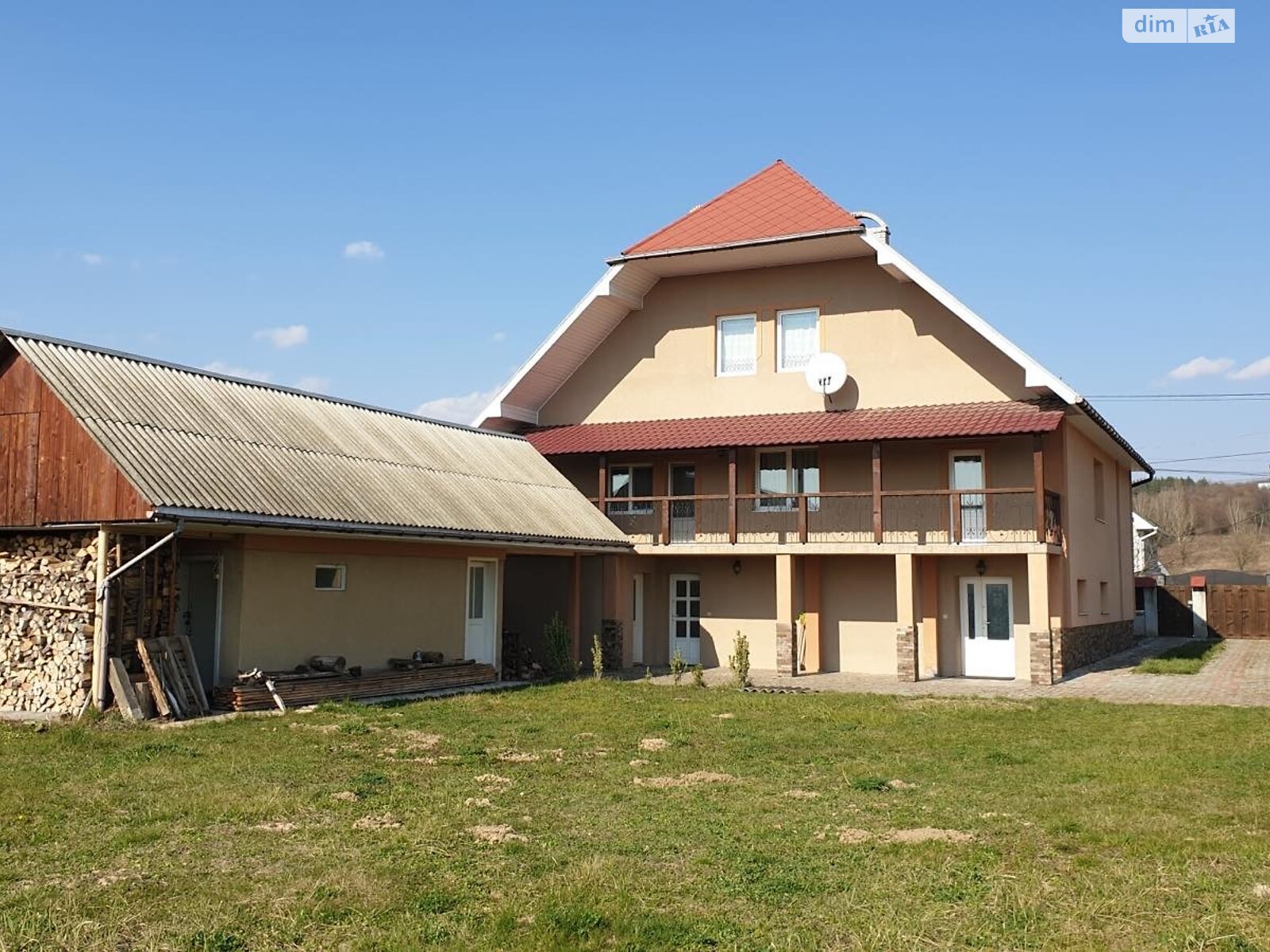 двухэтажный дом, 145 кв. м, кирпич. Сдается помесячно в Барвинке фото 1 двухэтажный дом, 145 кв. м, кирпич. Сдается помесячно в Барвинке фото 1