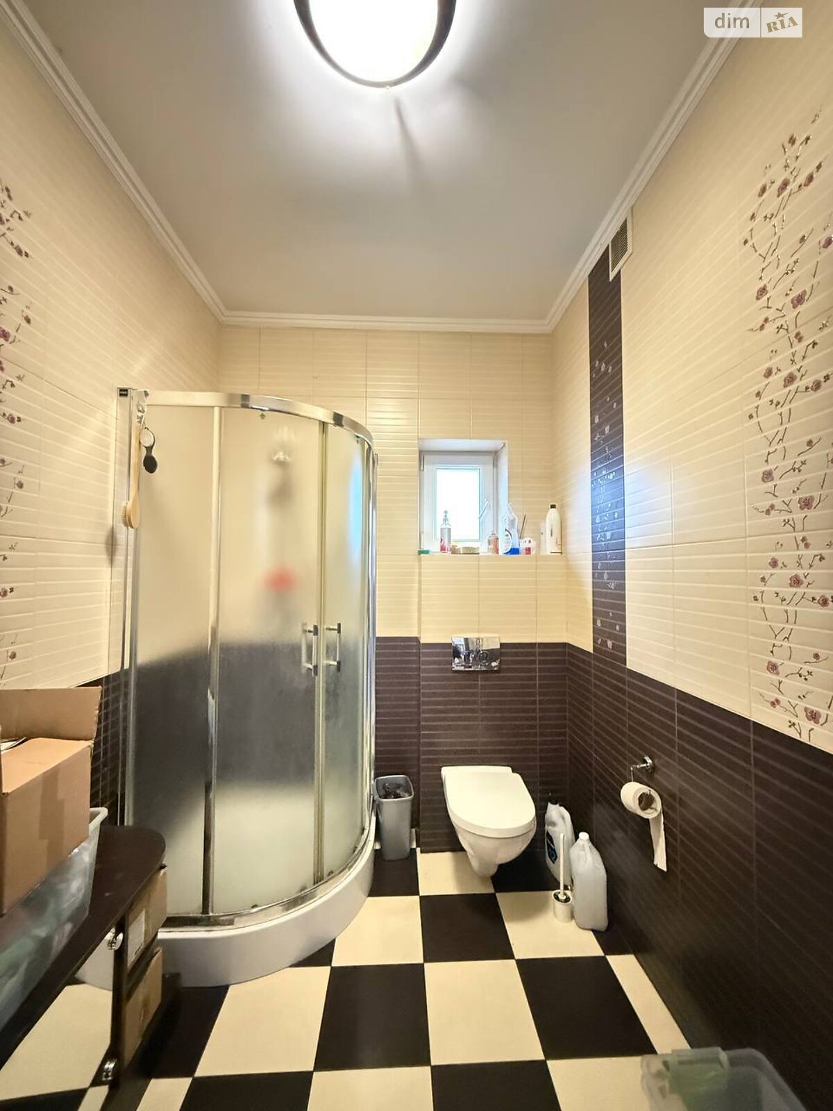 двоповерховий будинок бесідка, 180 кв. м, цегла. Здається помісячно в Басівці фото 1