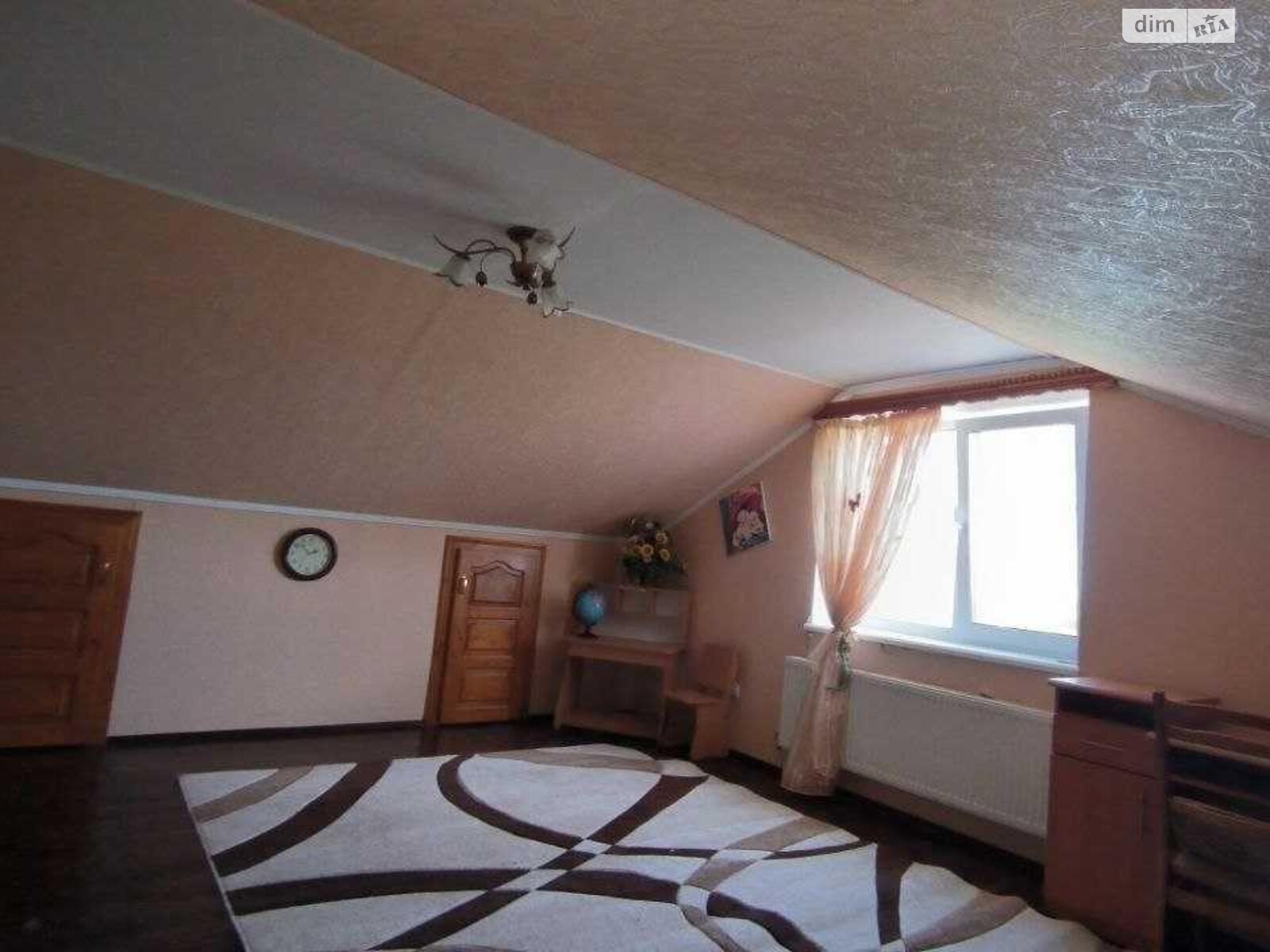 одноповерховий будинок, 105 кв. м, кирпич. Здається помісячно в Байківці фото 1 одноповерховий будинок, 105 кв. м, кирпич. Здається помісячно в Байківці фото 1