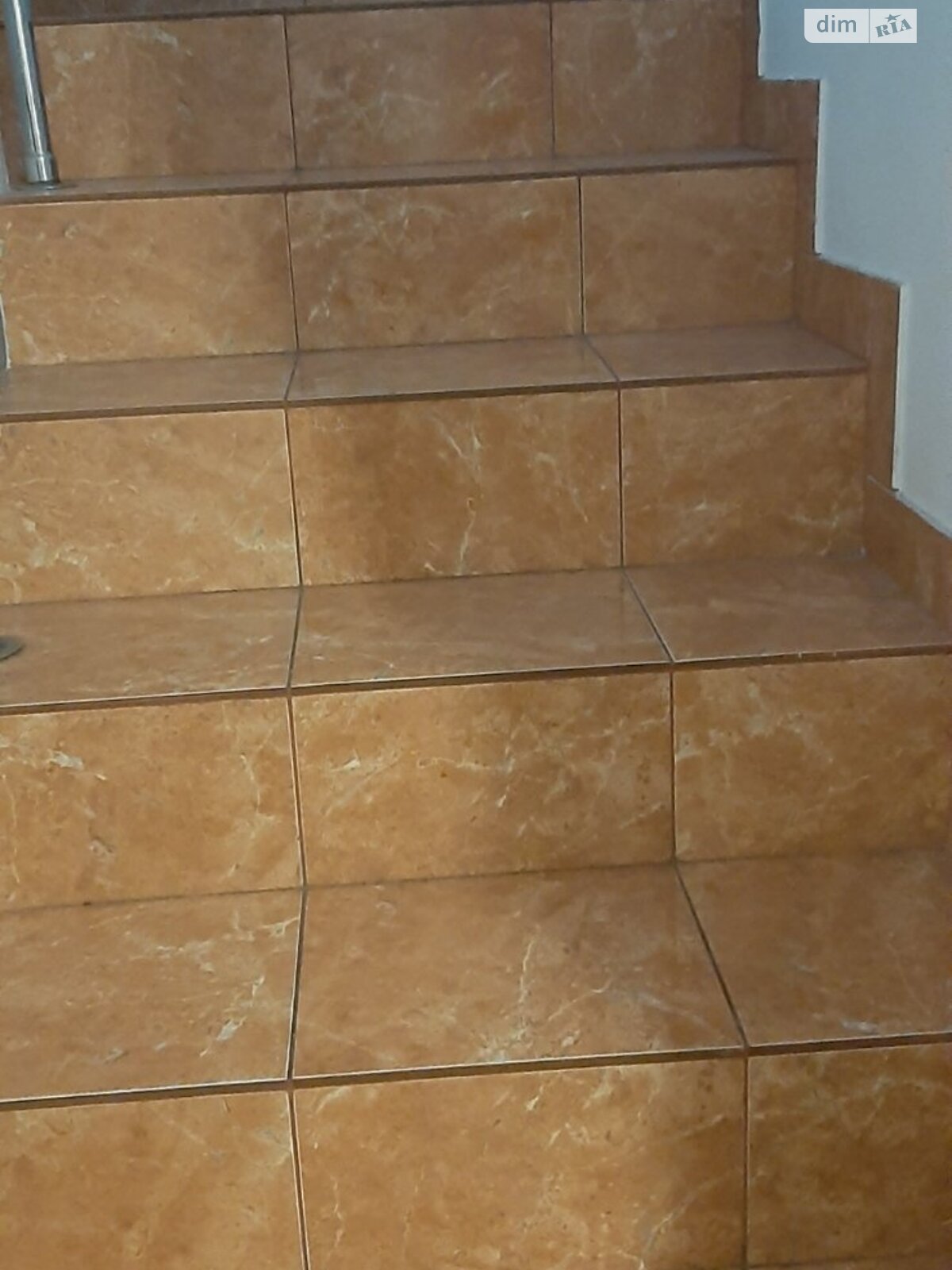 двоповерховий будинок, 232.6 кв. м, цегла. Здається помісячно в Байківці фото 1 двоповерховий будинок, 232.6 кв. м, цегла. Здається помісячно в Байківці фото 1