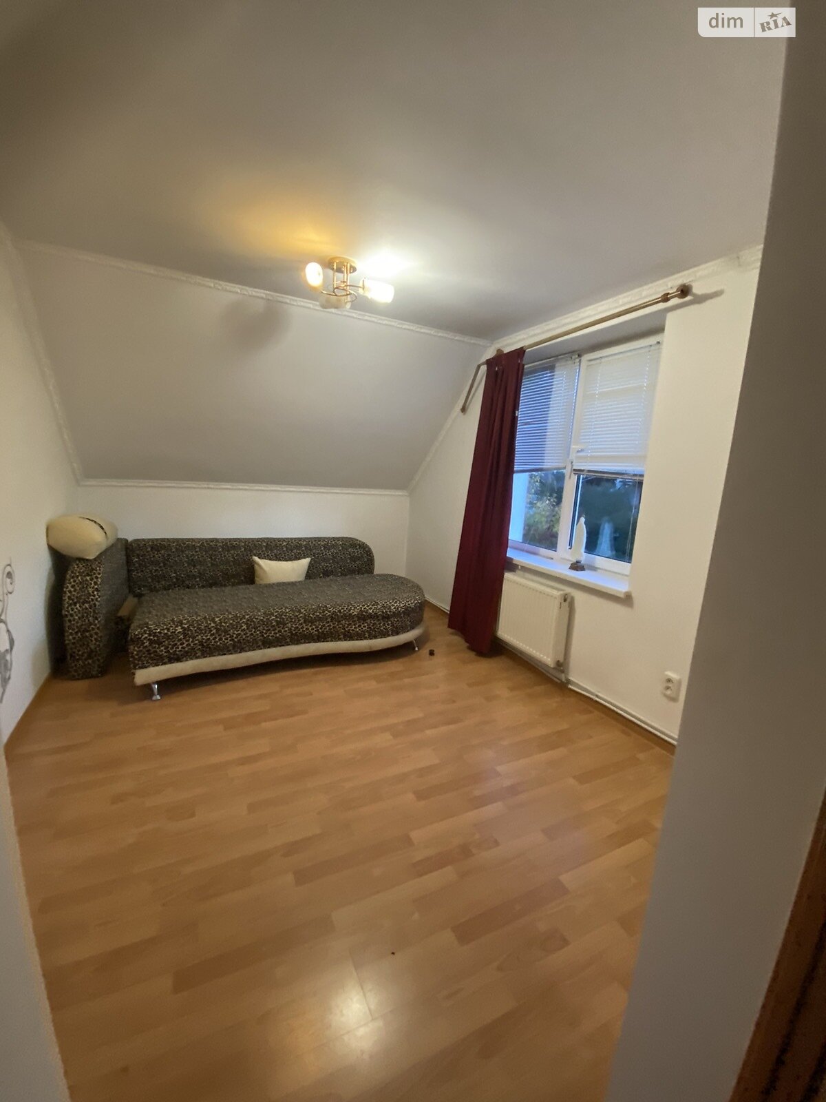 двоповерховий будинок, 232.6 кв. м, цегла. Здається помісячно в Байківці фото 1 двоповерховий будинок, 232.6 кв. м, цегла. Здається помісячно в Байківці фото 1