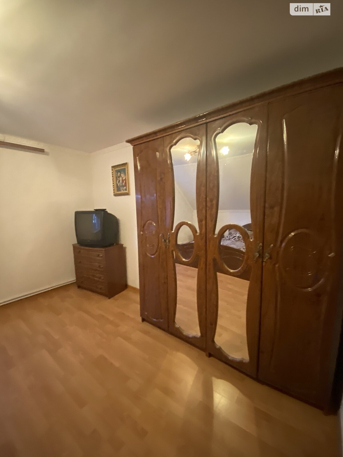 двоповерховий будинок, 232.6 кв. м, цегла. Здається помісячно в Байківці фото 1 двоповерховий будинок, 232.6 кв. м, цегла. Здається помісячно в Байківці фото 1