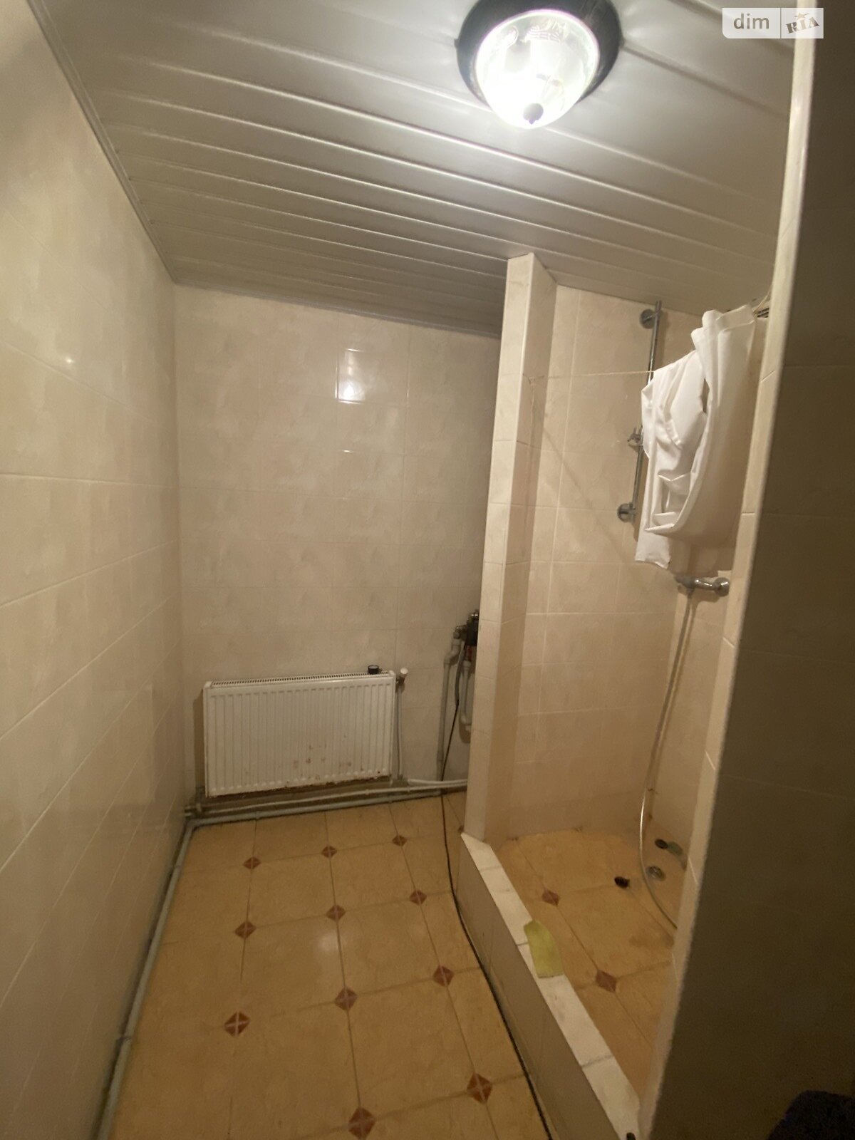 двоповерховий будинок, 232.6 кв. м, цегла. Здається помісячно в Байківці фото 1 двоповерховий будинок, 232.6 кв. м, цегла. Здається помісячно в Байківці фото 1