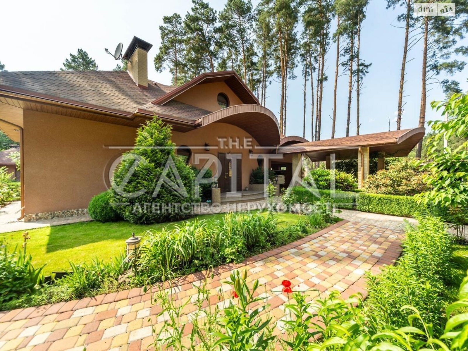 двухэтажный дом, 400 кв. м, кирпич. Сдается помесячно в Белогородке фото 1 двухэтажный дом, 400 кв. м, кирпич. Сдается помесячно в Белогородке фото 1