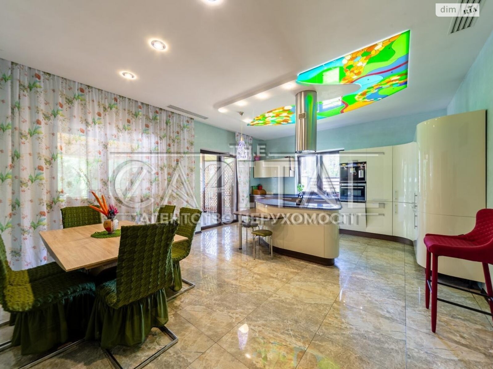 двухэтажный дом, 400 кв. м, кирпич. Сдается помесячно в Белогородке фото 1 двухэтажный дом, 400 кв. м, кирпич. Сдается помесячно в Белогородке фото 1