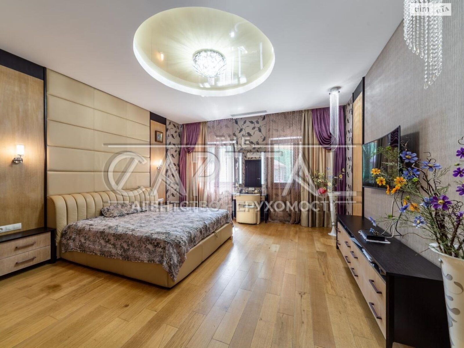 двухэтажный дом, 400 кв. м, кирпич. Сдается помесячно в Белогородке фото 1 двухэтажный дом, 400 кв. м, кирпич. Сдается помесячно в Белогородке фото 1