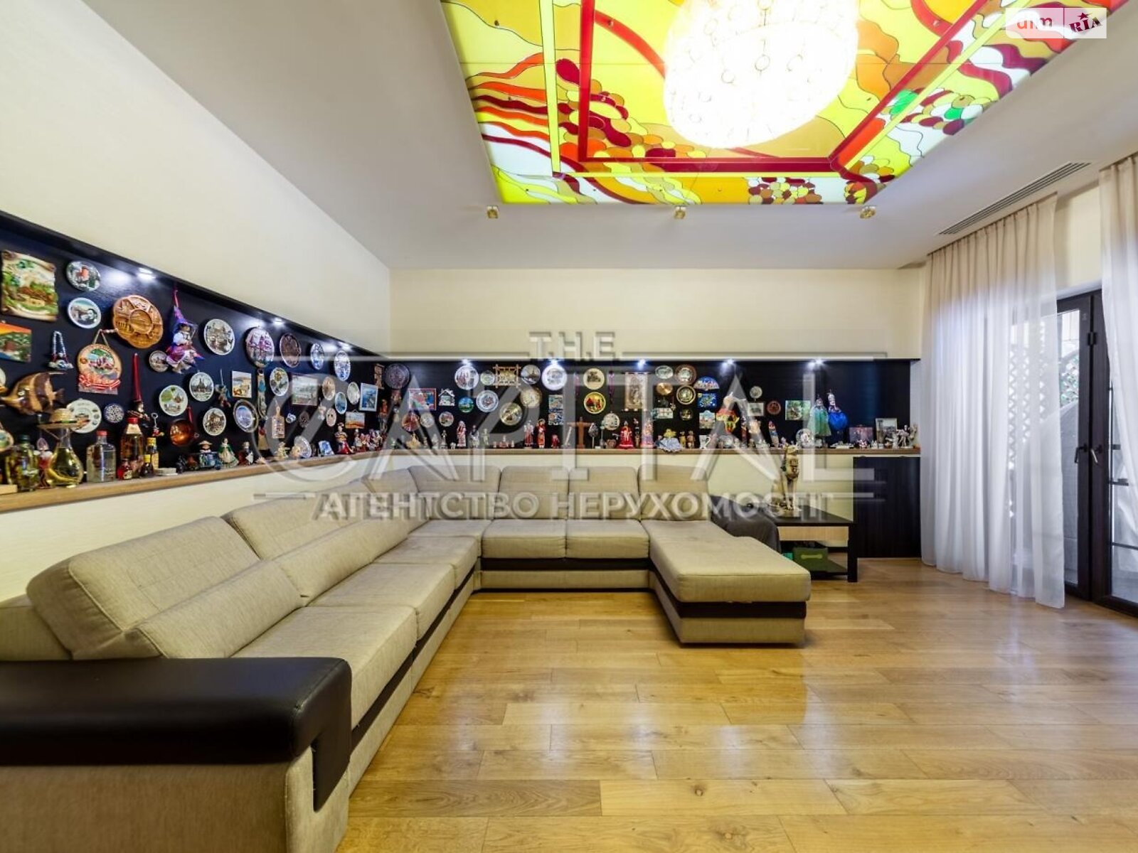 двухэтажный дом, 400 кв. м, кирпич. Сдается помесячно в Белогородке фото 1 двухэтажный дом, 400 кв. м, кирпич. Сдается помесячно в Белогородке фото 1