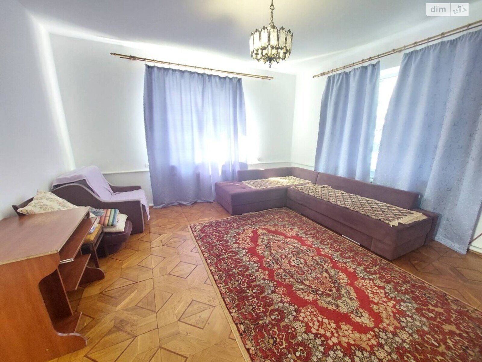одноповерховий будинок з меблями, 90 кв. м, цегла. Здається помісячно в Біліій фото 1 одноповерховий будинок з меблями, 90 кв. м, цегла. Здається помісячно в Біліій фото 1
