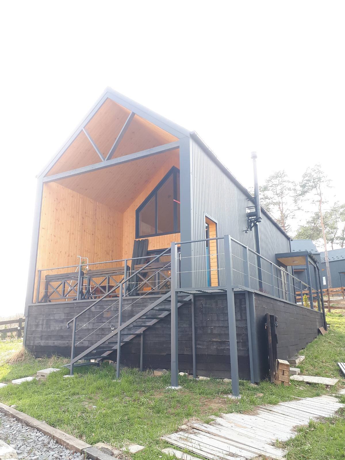 двухэтажный дом с верандой, 95 кв. м, каркасно-щитовой. Сдается помесячно в Бирках фото 1 двухэтажный дом с верандой, 95 кв. м, каркасно-щитовой. Сдается помесячно в Бирках фото 1