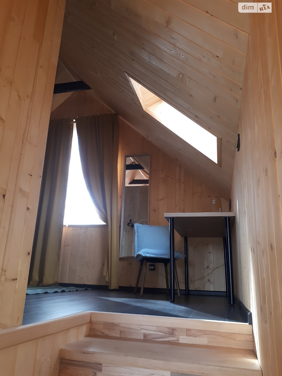 двухэтажный дом с верандой, 95 кв. м, каркасно-щитовой. Сдается помесячно в Бирках фото 1 двухэтажный дом с верандой, 95 кв. м, каркасно-щитовой. Сдается помесячно в Бирках фото 1