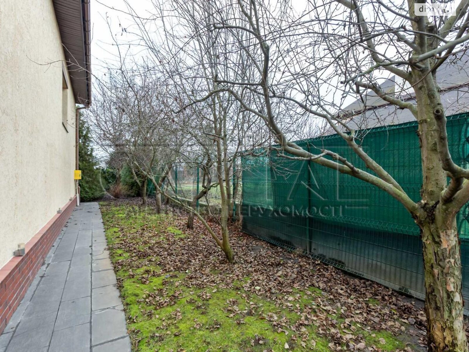 двоповерховий будинок з верандою, 250 кв. м, кирпич. Здається помісячно в Бобриці фото 1