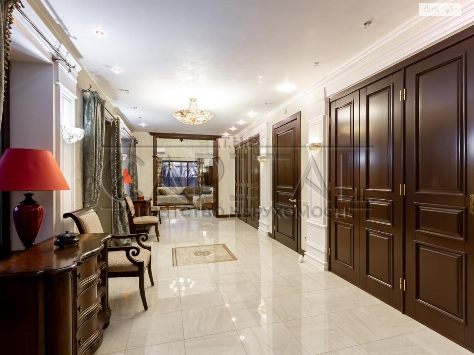 двоповерховий будинок з верандою, 250 кв. м, кирпич. Здається помісячно в Бобриці фото 1