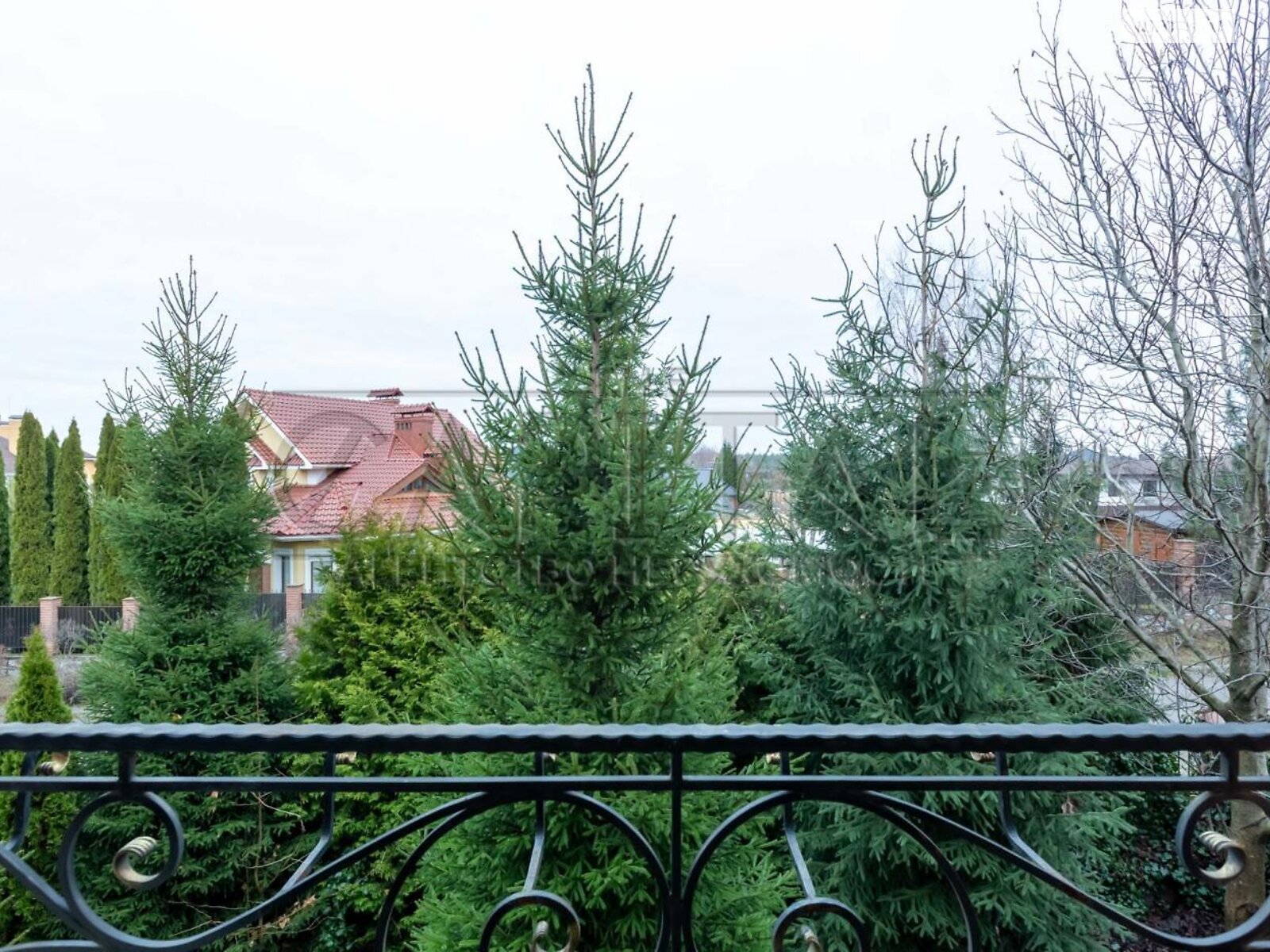 двоповерховий будинок з верандою, 250 кв. м, кирпич. Здається помісячно в Бобриці фото 1