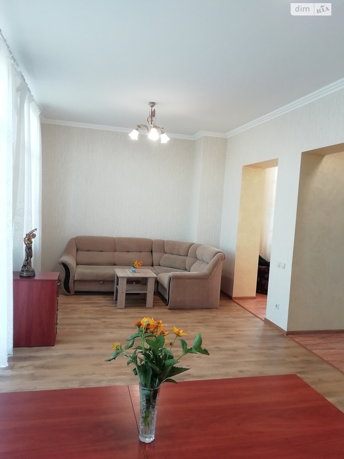 двоповерховий будинок з балконом, 140.5 кв. м, пінобетон. Здається помісячно в Богданівці фото 1 двоповерховий будинок з балконом, 140.5 кв. м, пінобетон. Здається помісячно в Богданівці фото 1