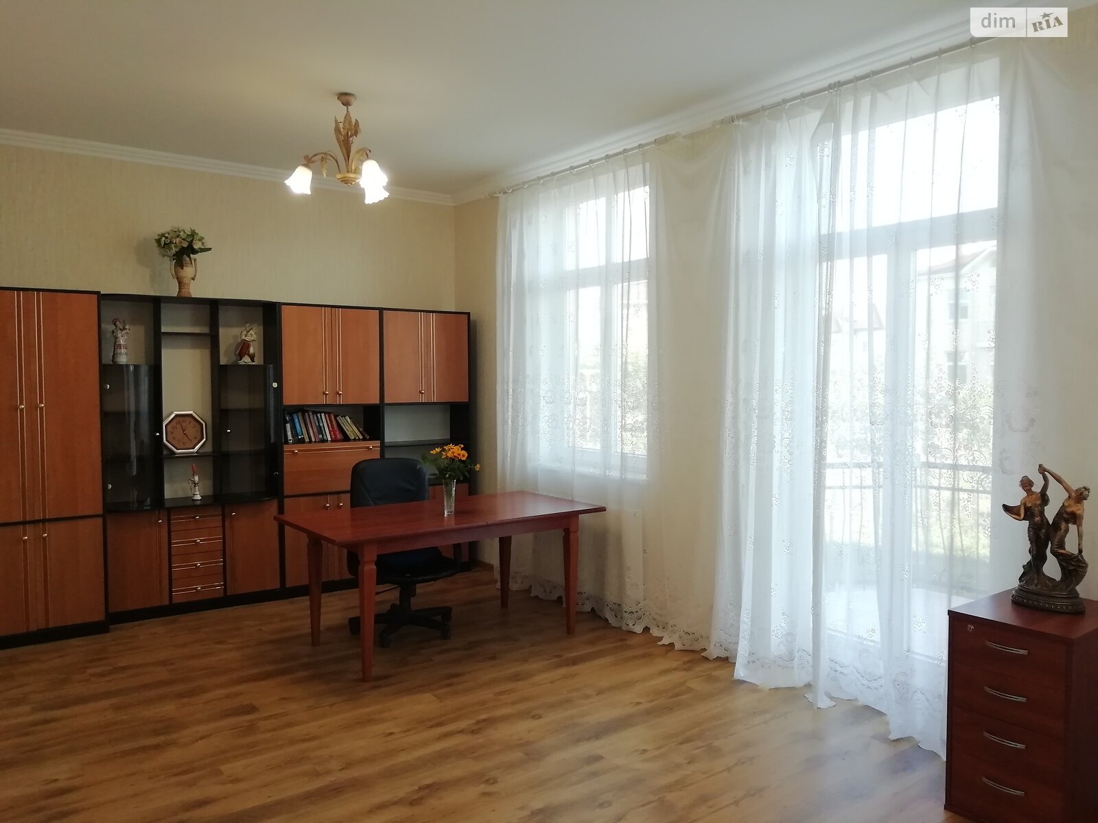 двоповерховий будинок з балконом, 140.5 кв. м, пінобетон. Здається помісячно в Богданівці фото 1 двоповерховий будинок з балконом, 140.5 кв. м, пінобетон. Здається помісячно в Богданівці фото 1