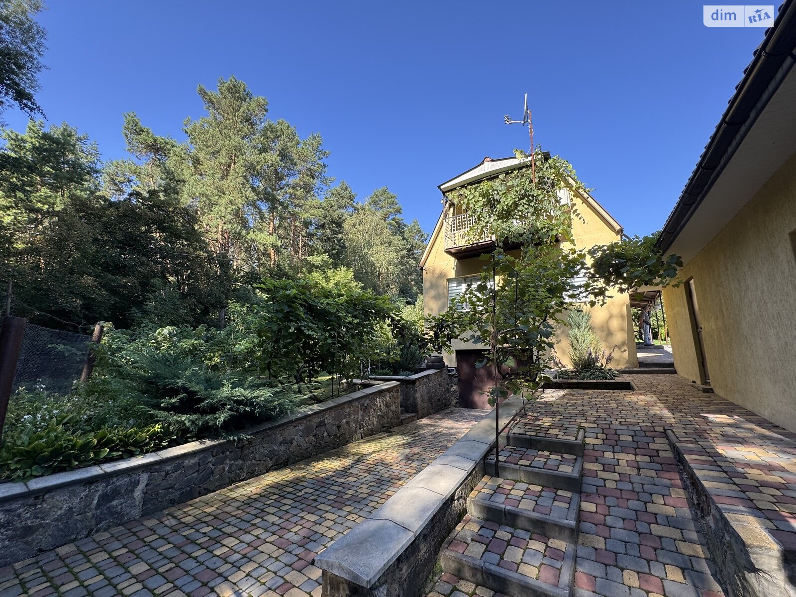 двоповерховий будинок, 110 кв. м, цегла. Здається помісячно в Бохониках фото 1