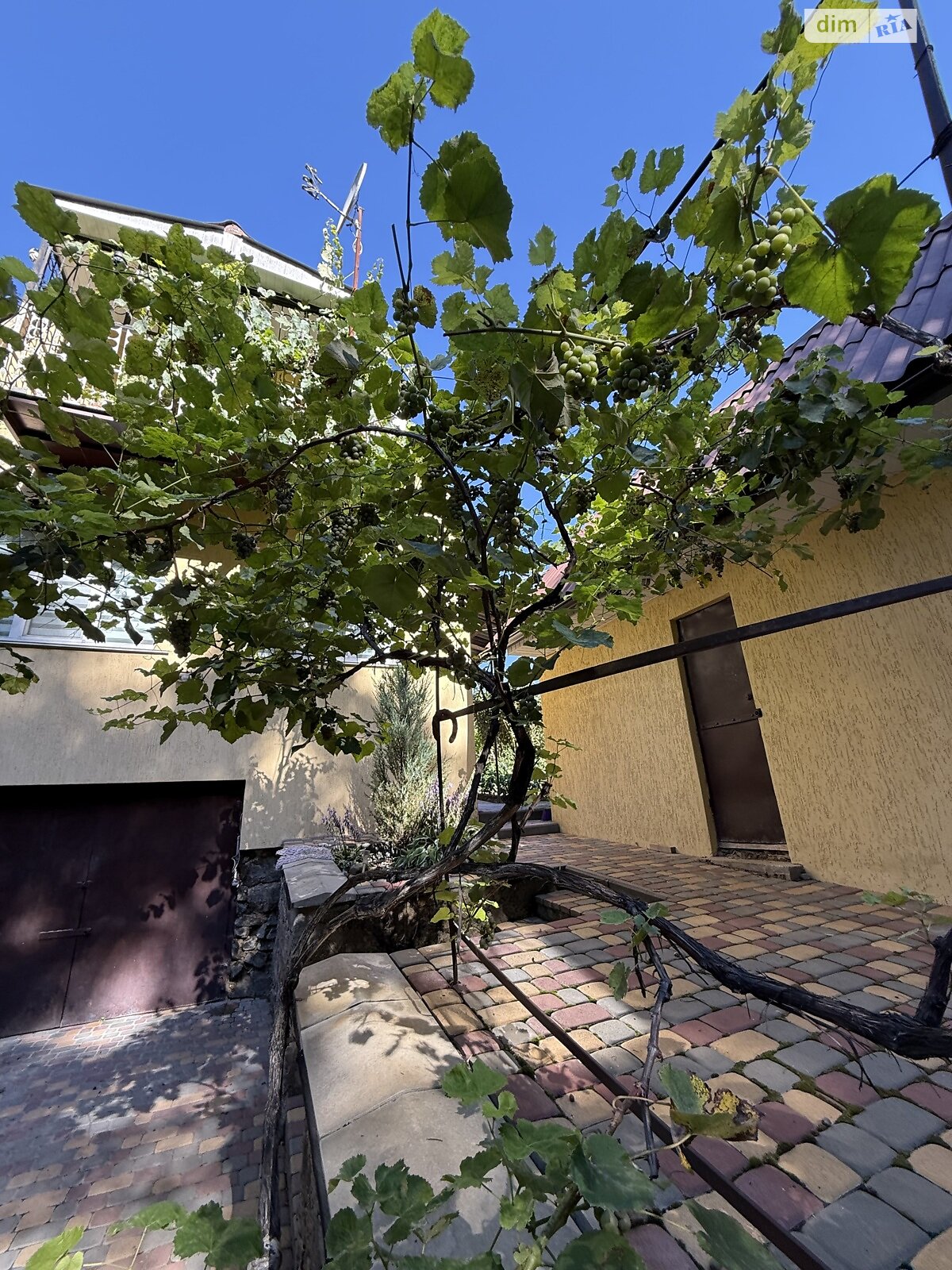 двоповерховий будинок, 110 кв. м, цегла. Здається помісячно в Бохониках фото 1