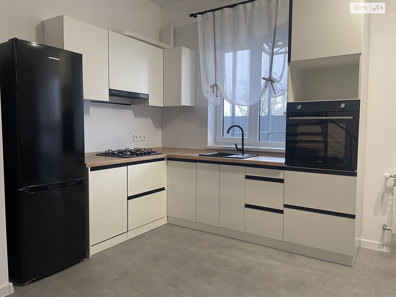 двухэтажный дом, 115 кв. м, пеноблок. Сдается помесячно в Борисполе, в районе Борисполь фото 1