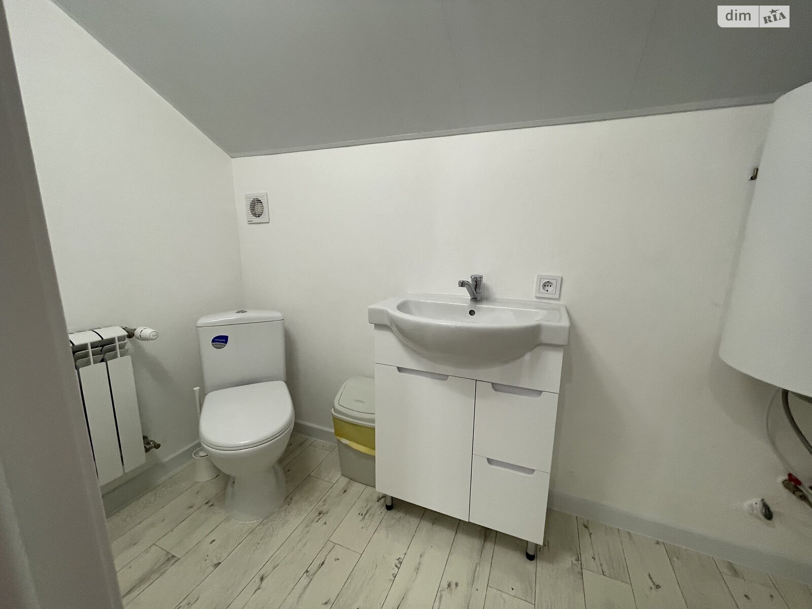 двухэтажный дом, 115 кв. м, пеноблок. Сдается помесячно в Борисполе, в районе Борисполь фото 1