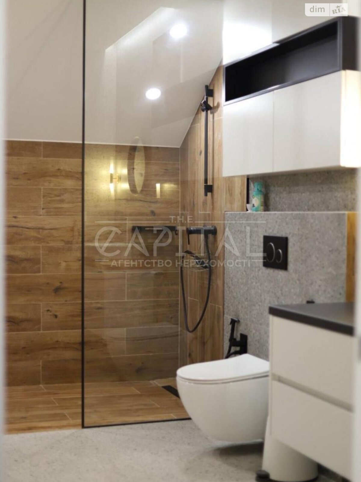 двоповерховий будинок з верандою, 200 кв. м, цегла. Здається помісячно в Борисполі фото 1 двоповерховий будинок з верандою, 200 кв. м, цегла. Здається помісячно в Борисполі фото 1