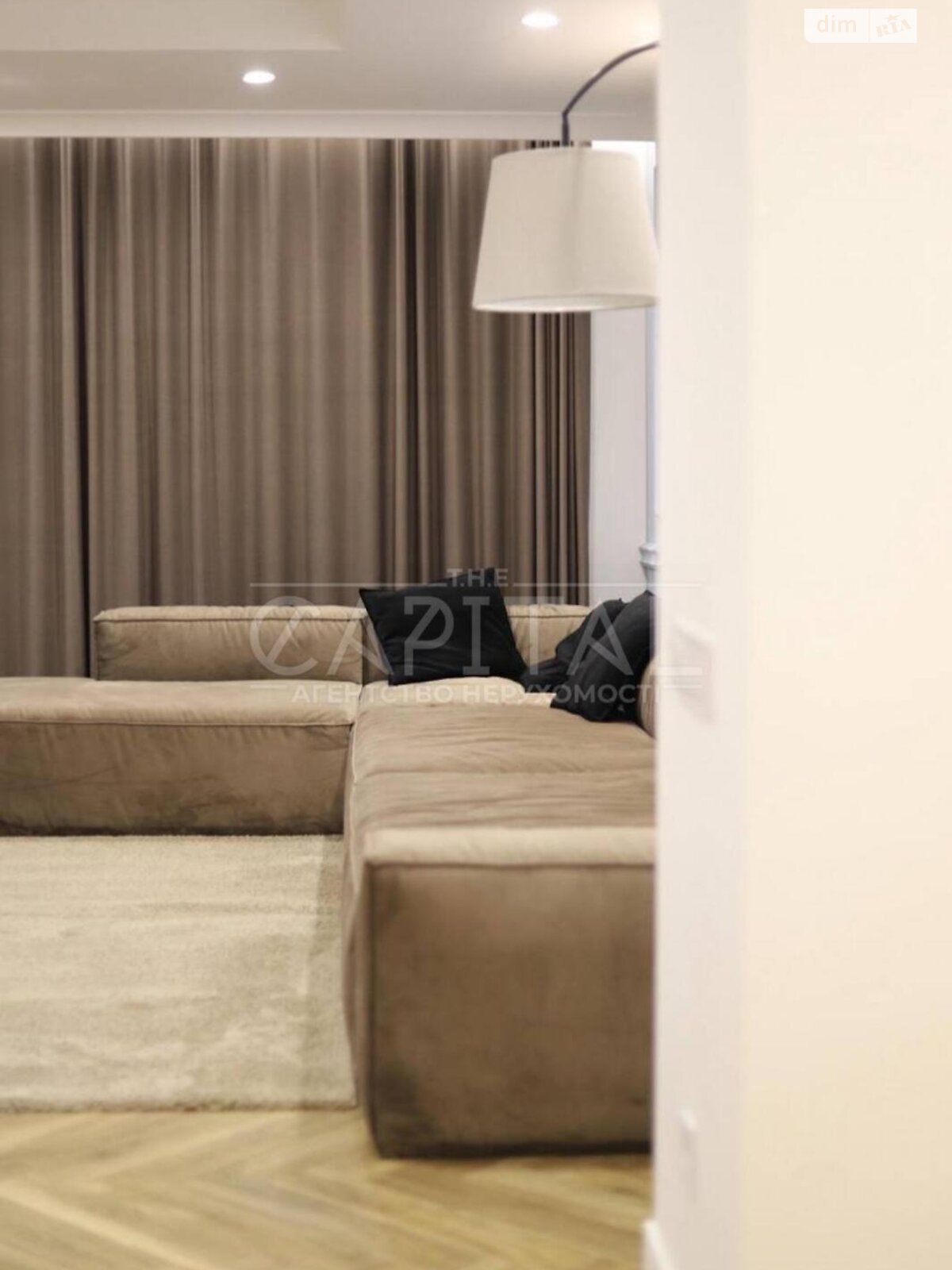 двоповерховий будинок з верандою, 200 кв. м, цегла. Здається помісячно в Борисполі фото 1 двоповерховий будинок з верандою, 200 кв. м, цегла. Здається помісячно в Борисполі фото 1