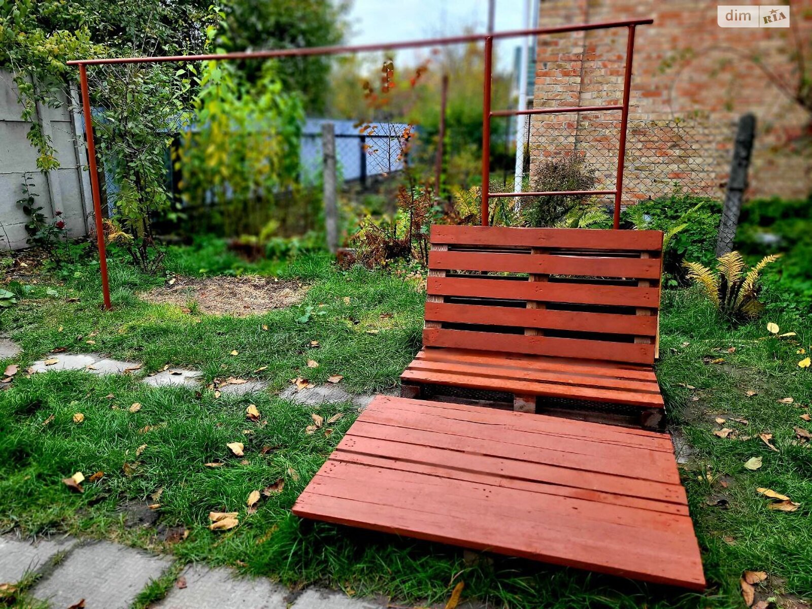 двоповерховий будинок з верандою, 147.7 кв. м, цегла. Здається помісячно в Боровій фото 1 двоповерховий будинок з верандою, 147.7 кв. м, цегла. Здається помісячно в Боровій фото 1