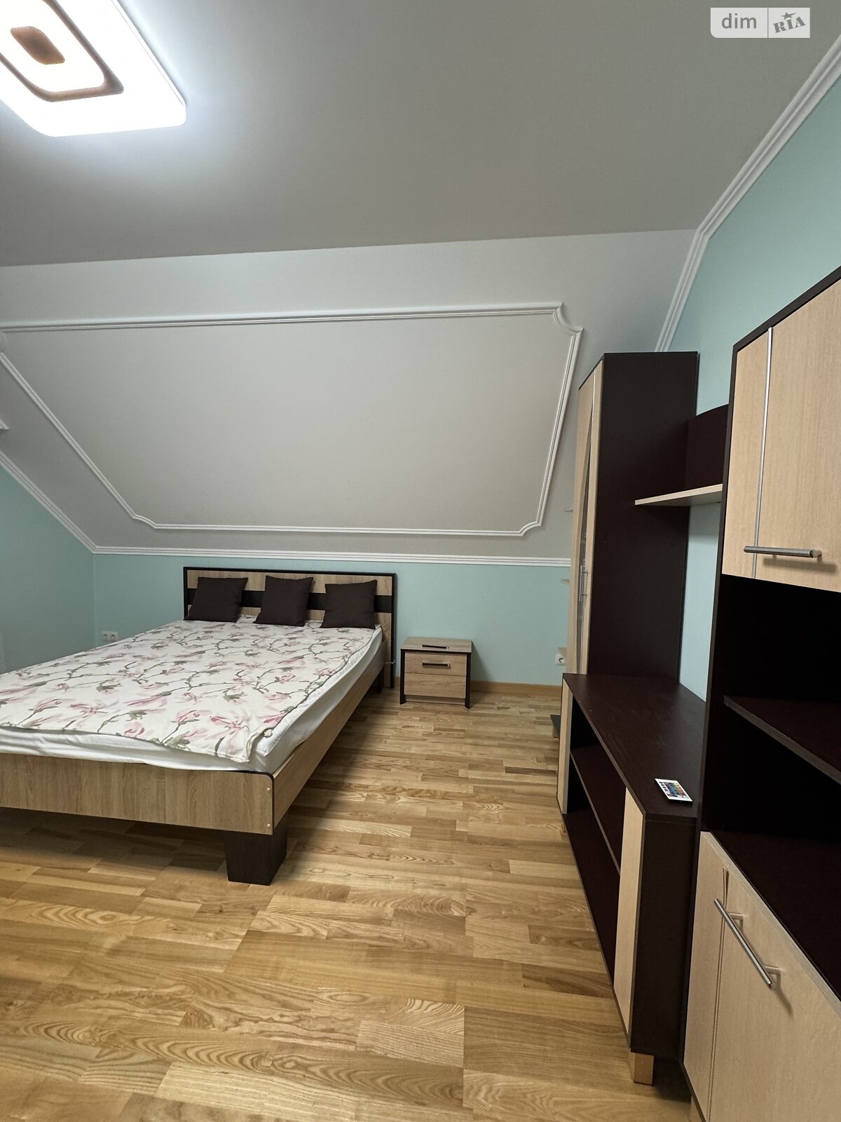 двухэтажный дом с верандой, 151 кв. м, кирпич. Сдается помесячно в Ботфалве фото 1 двухэтажный дом с верандой, 151 кв. м, кирпич. Сдается помесячно в Ботфалве фото 1