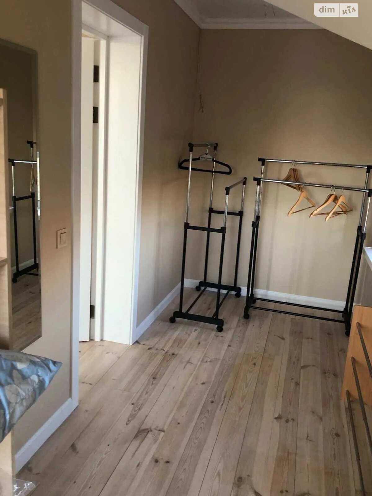 двухэтажный дом, 200 кв. м, кирпич. Сдается помесячно в Боярке фото 1 двухэтажный дом, 200 кв. м, кирпич. Сдается помесячно в Боярке фото 1