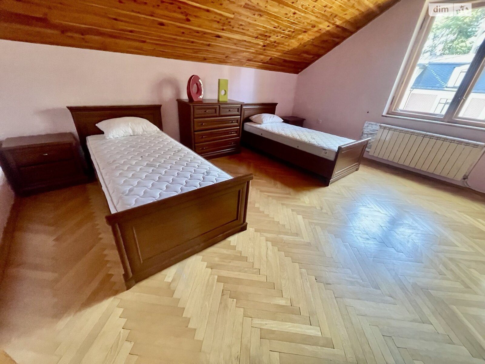 двоповерховий будинок з гаражем, 200 кв. м, кирпич. Здається помісячно в Брюховичах фото 1 двоповерховий будинок з гаражем, 200 кв. м, кирпич. Здається помісячно в Брюховичах фото 1