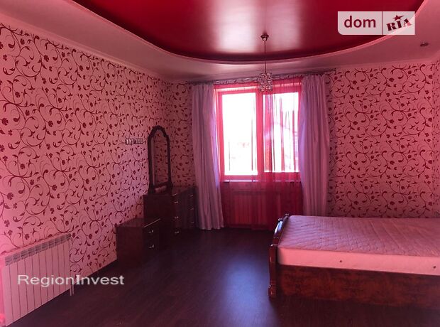 трехэтажный дом с ремонтом, 650 кв. м, кирпич. Сдается помесячно в Буче, в районе Буча фото 1 трехэтажный дом с ремонтом, 650 кв. м, кирпич. Сдается помесячно в Буче, в районе Буча фото 1