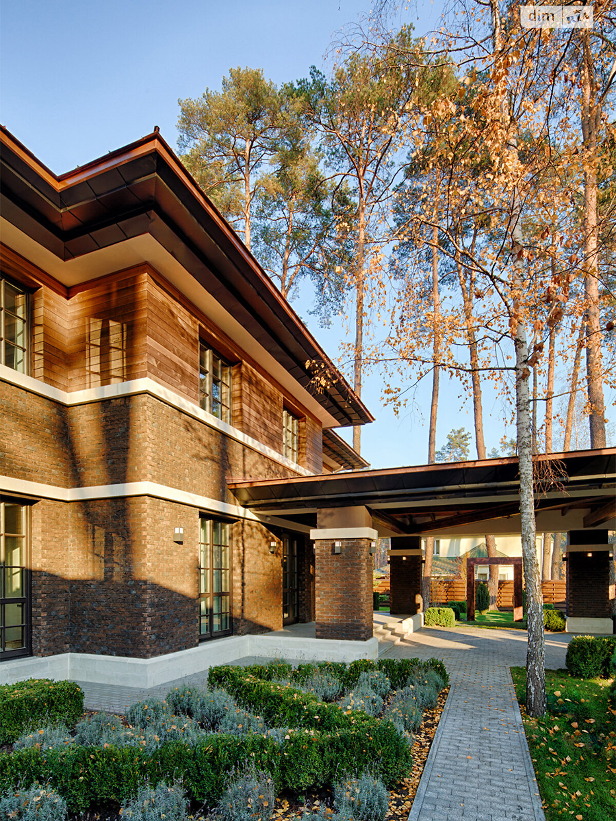 двухэтажный дом с гаражом, 380 кв. м, кирпич. Сдается помесячно в Буче, в районе Буча фото 1 двухэтажный дом с гаражом, 380 кв. м, кирпич. Сдается помесячно в Буче, в районе Буча фото 1