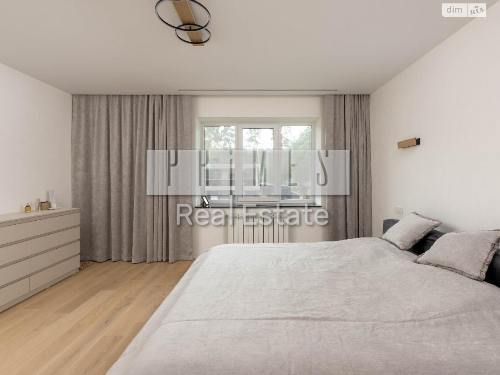 двухэтажный дом с гаражом, 330 кв. м, кирпич. Сдается помесячно в Буче, в районе Буча фото 1