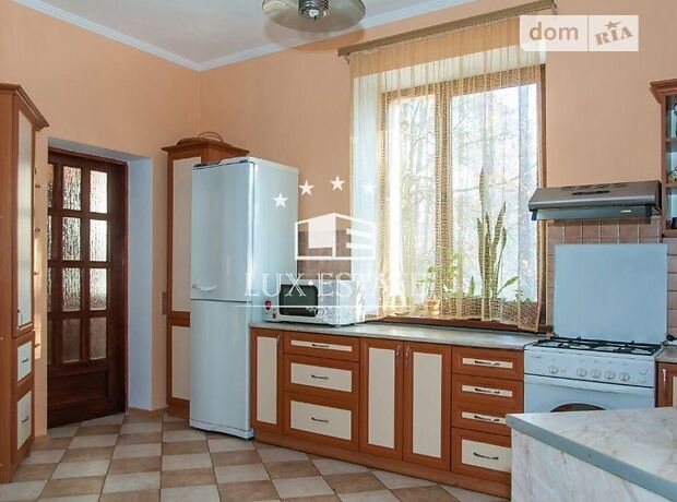 двухэтажный дом с камином, 600 кв. м, кирпич. Сдается помесячно в Буче, в районе Буча фото 1 двухэтажный дом с камином, 600 кв. м, кирпич. Сдается помесячно в Буче, в районе Буча фото 1
