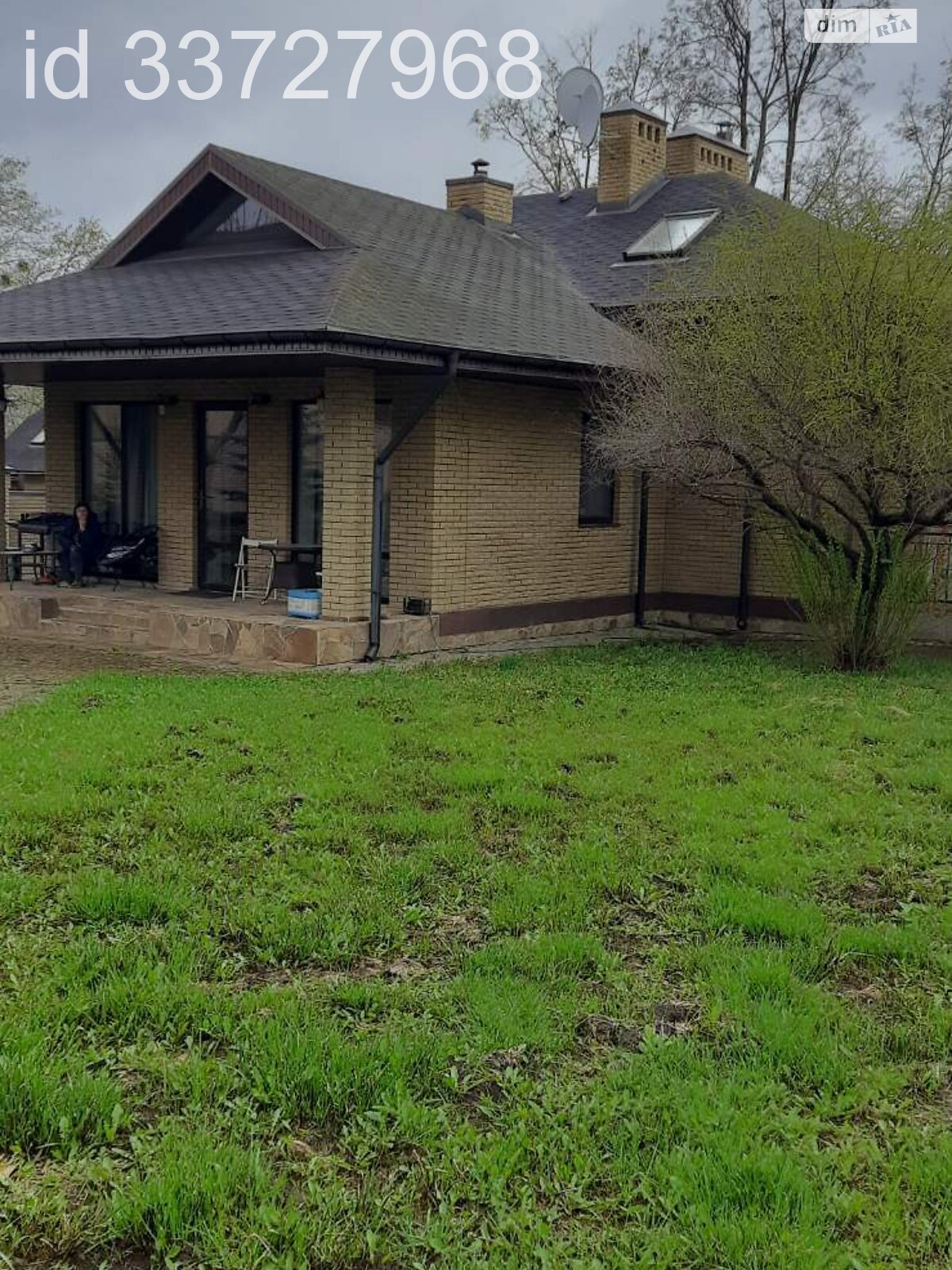 двоповерховий будинок з верандою, 300 кв. м, цегла. Здається помісячно в Черкаській Лозовій фото 1