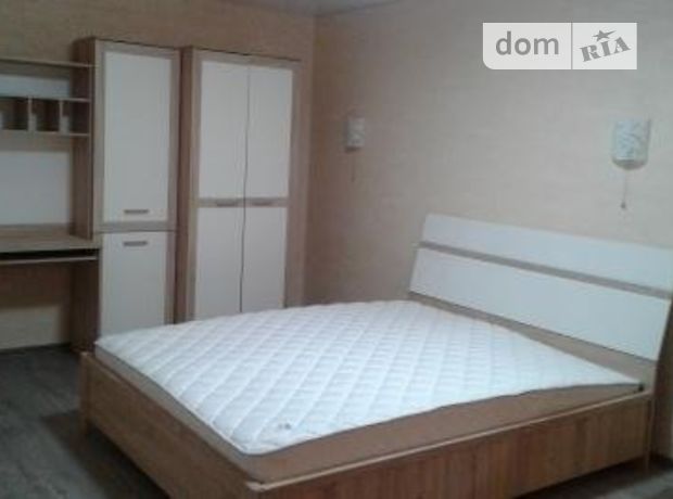 двухэтажный таунхаус с ремонтом, 45 кв. м, газобетон. Сдается помесячно в Черкассах, в районе Район Д фото 1 двухэтажный таунхаус с ремонтом, 45 кв. м, газобетон. Сдается помесячно в Черкассах, в районе Район Д фото 1