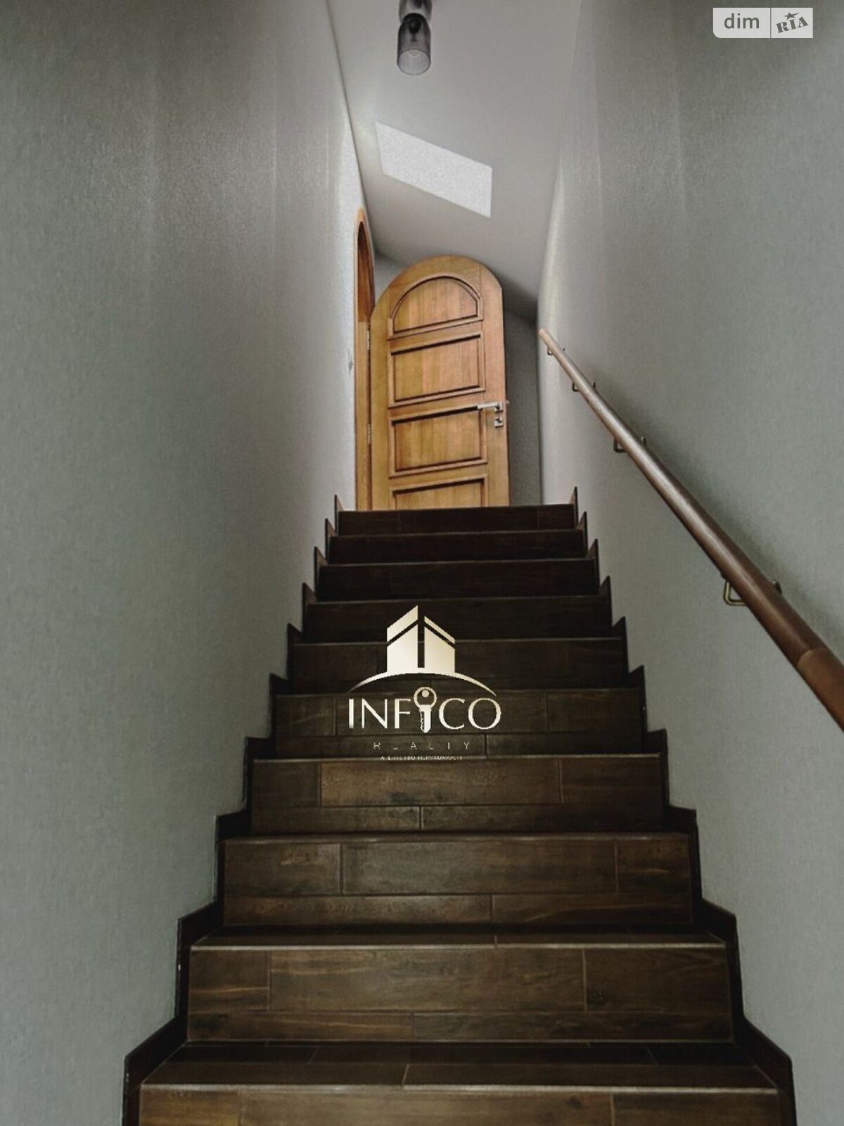 двопроверховий будинок, 80 кв. м, цегла. Здається помісячно в Черкасах, в районі Соснівський фото 1