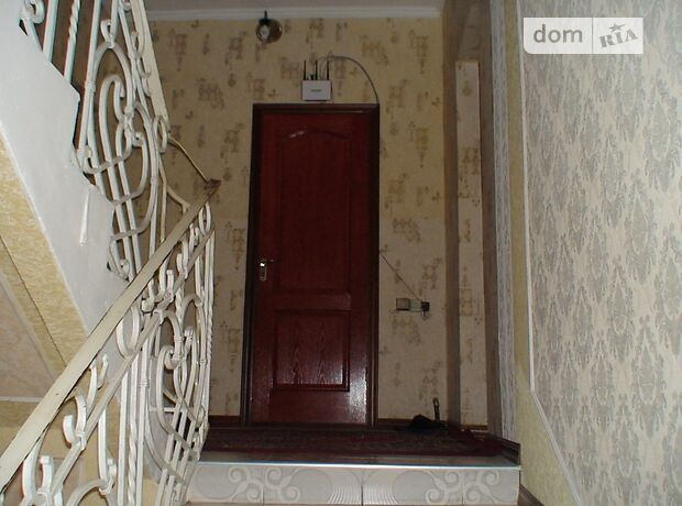трехэтажный дом с мебелью, 350 кв. м, кирпич. Сдается помесячно в Черноморске, в районе Молодежное фото 1 трехэтажный дом с мебелью, 350 кв. м, кирпич. Сдается помесячно в Черноморске, в районе Молодежное фото 1