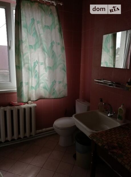 трехэтажный дом с мебелью, 350 кв. м, кирпич. Сдается помесячно в Черноморске, в районе Молодежное фото 1 трехэтажный дом с мебелью, 350 кв. м, кирпич. Сдается помесячно в Черноморске, в районе Молодежное фото 1