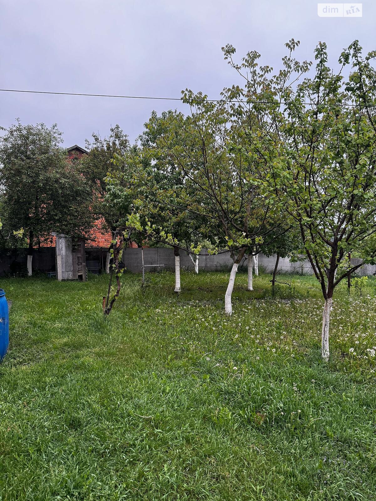 двухэтажный дом с гаражом, 200 кв. м, кирпич. Сдается помесячно в Черновцах, в районе Чагор Глыбоцкий фото 1 двухэтажный дом с гаражом, 200 кв. м, кирпич. Сдается помесячно в Черновцах, в районе Чагор Глыбоцкий фото 1