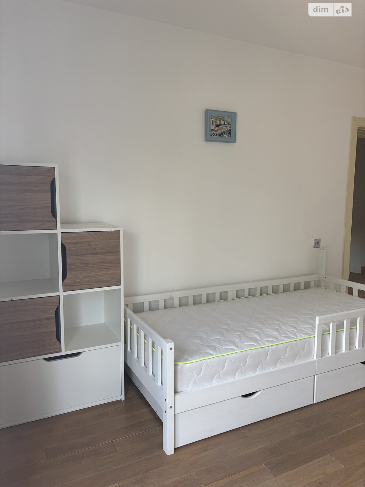 двухэтажный дом, 150 кв. м, кирпич. Сдается помесячно в Черновцах, в районе Гравитон фото 1