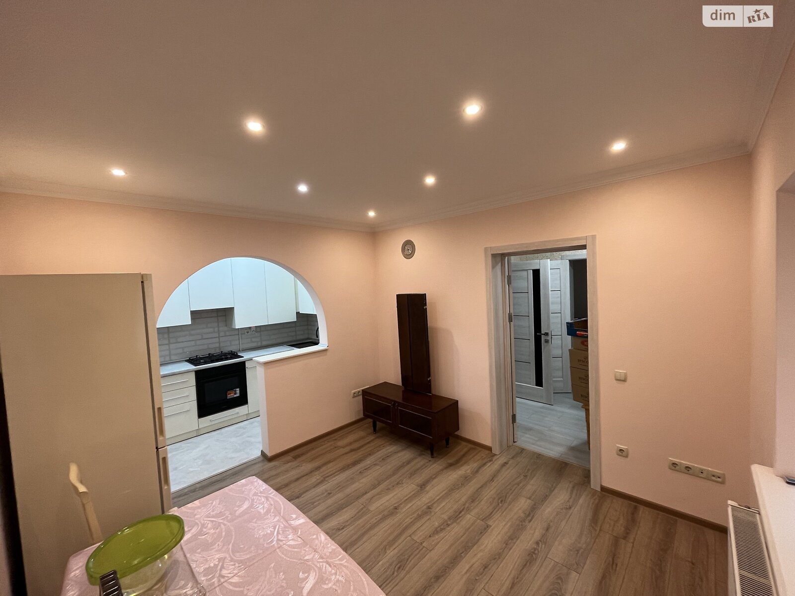 одноэтажный дом, 50 кв. м, кирпич. Сдается помесячно в Черновцах фото 1