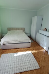 двоповерховий будинок з балконом, 200 кв. м, цегла. Здається помісячно в Чернівцях фото 2