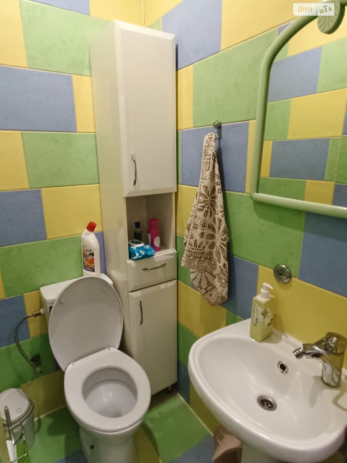 двоповерховий будинок з балконом, 200 кв. м, цегла. Здається помісячно в Чернівцях фото 1